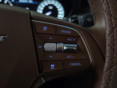 2021 Genesis G90 — миниатюра 16