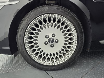 2021 Genesis G90 photo 6