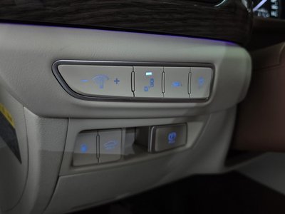 2021 Genesis G90 — миниатюра 20