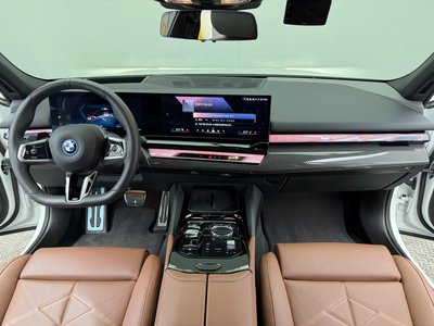 BMW I5 - 5