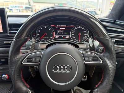 2017 AUDI RS6 AVANT thumbnail 15