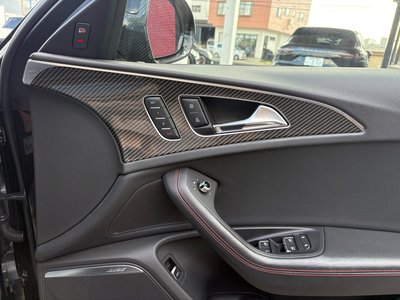 2017 AUDI RS6 AVANT thumbnail 18