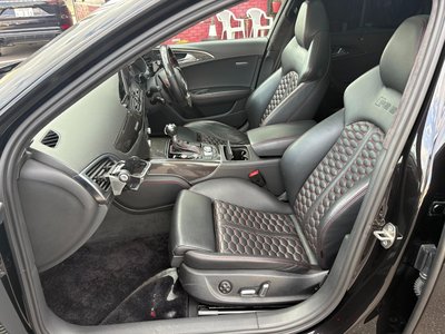 صورة 10 لـ 2017 AUDI RS6 AVANT