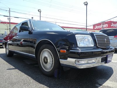 TOYOTA CENTURY - 8