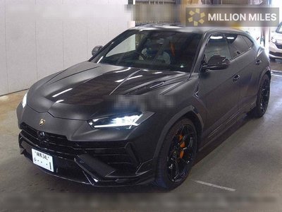 LAMBORGHINI URUS - 4