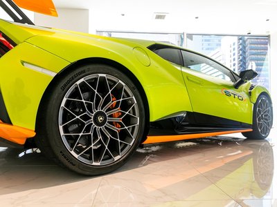 LAMBORGHINI HURACAN - 6