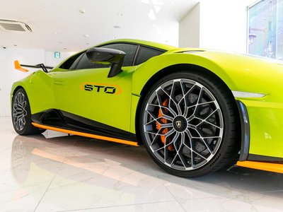 LAMBORGHINI HURACAN - 5