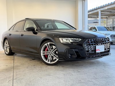 AUDI S8 - 6