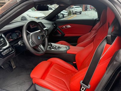 2025 BMW Z4 thumbnail 12