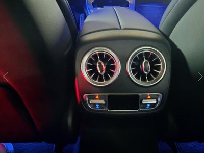 MERCEDES-BENZ CLS - 9