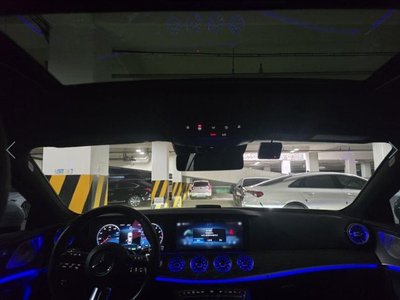 MERCEDES-BENZ CLS - 10