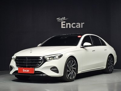 MERCEDES-BENZ E-CLASS - 1