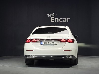 MERCEDES-BENZ E-CLASS - 3