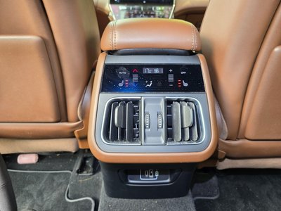 2023 Maserati GRECALE — миниатюра 11