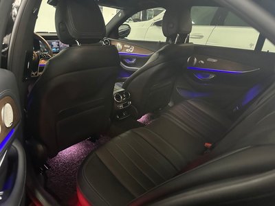 MERCEDES-BENZ E-CLASS - 10