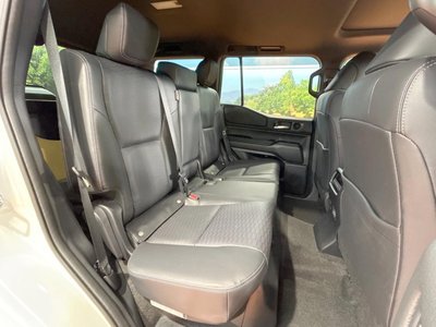 TOYOTA LAND CRUISER 250 - 8