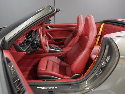 PORSCHE 911 - 10