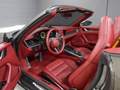 PORSCHE 911 - 9