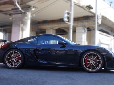PORSCHE CAYMAN - 4