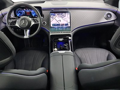 MERCEDES-BENZ EQE - 5