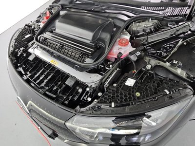 MERCEDES-BENZ EQE - 7