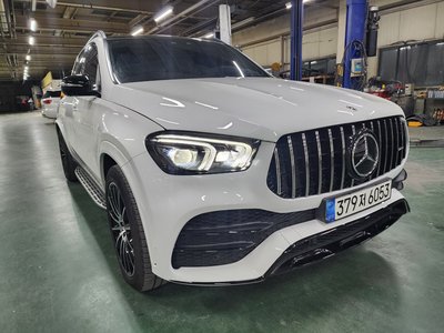 MERCEDES-BENZ GLE - 1