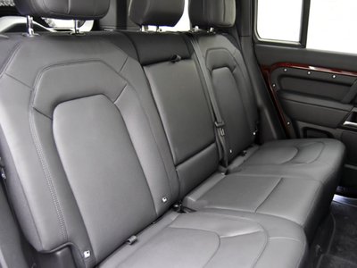 2025 LAND Rover DEFENDER — миниатюра 14