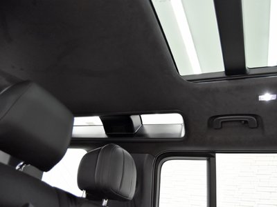 2025 LAND Rover DEFENDER — миниатюра 32