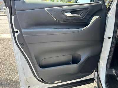 2023 Toyota ALPHARD thumbnail 32