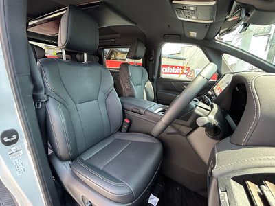 2023 Toyota ALPHARD thumbnail 36