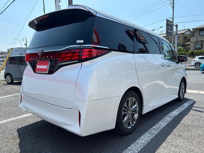 2023 Toyota ALPHARD — фото 8