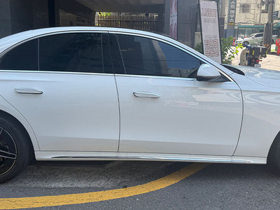 MERCEDES-BENZ E-CLASS - 2