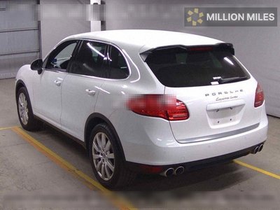 PORSCHE CAYENNE - 2