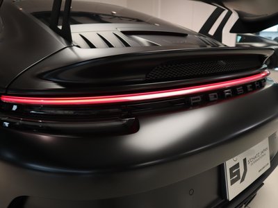 PORSCHE 911 - 8