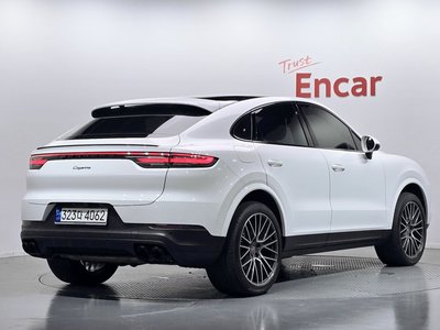 صورة 3 لـ 2022 Porsche CAYENNE