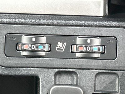 TOYOTA LAND CRUISER PRADO - 7