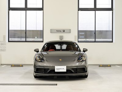 صورة 8 لـ 2023 Porsche 718