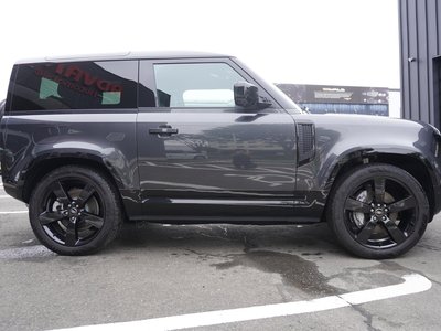 صورة 3 لـ 2023 LAND Rover DEFENDER