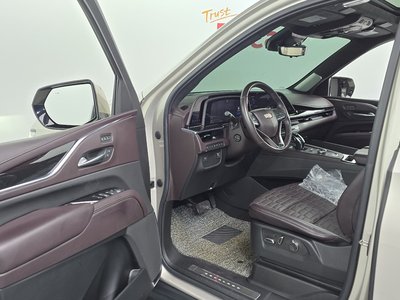 CADILLAC ESCALADE 5TH GENERATION - 10