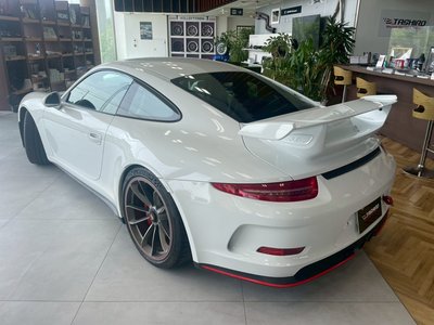 PORSCHE 911 - 9