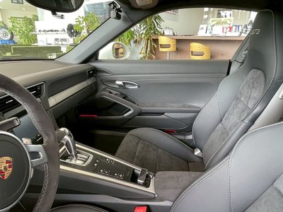 2014 Porsche 911 — миниатюра 16