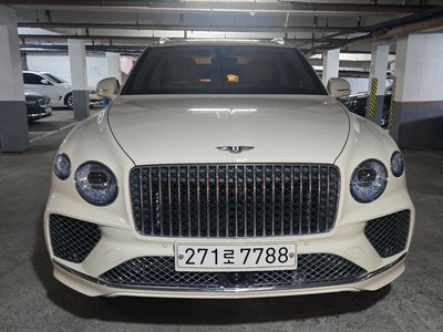 BENTLEY BENTAYGA - 2