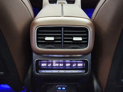 2026 Mercedes-BENZ GLE thumbnail 12