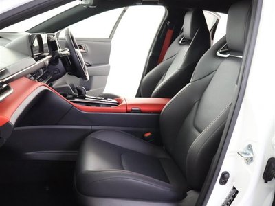 TOYOTA CROWN SPORT - 10