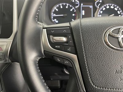 TOYOTA LAND CRUISER PRADO - 10