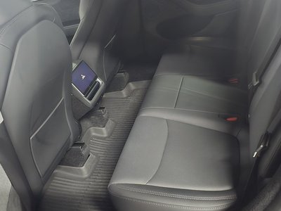 صورة مصغرة 16 لـ 2025 Tesla MODEL Y