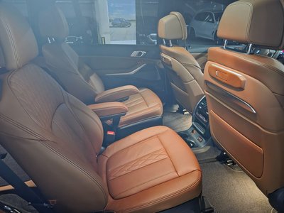 صورة مصغرة 18 لـ 2025 BMW X7