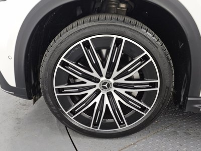 MERCEDES-BENZ EQE - 6