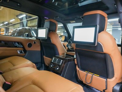 2018 LAND Rover RANGE ROVER thumbnail 11