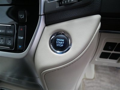 2019 Toyota LAND CRUISER 200 缩略图 23
